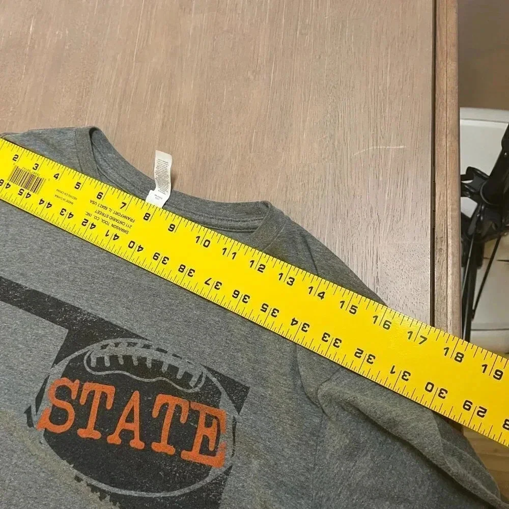 Women’s Bella Canvas Oklahoma State University Sweater Size Medium